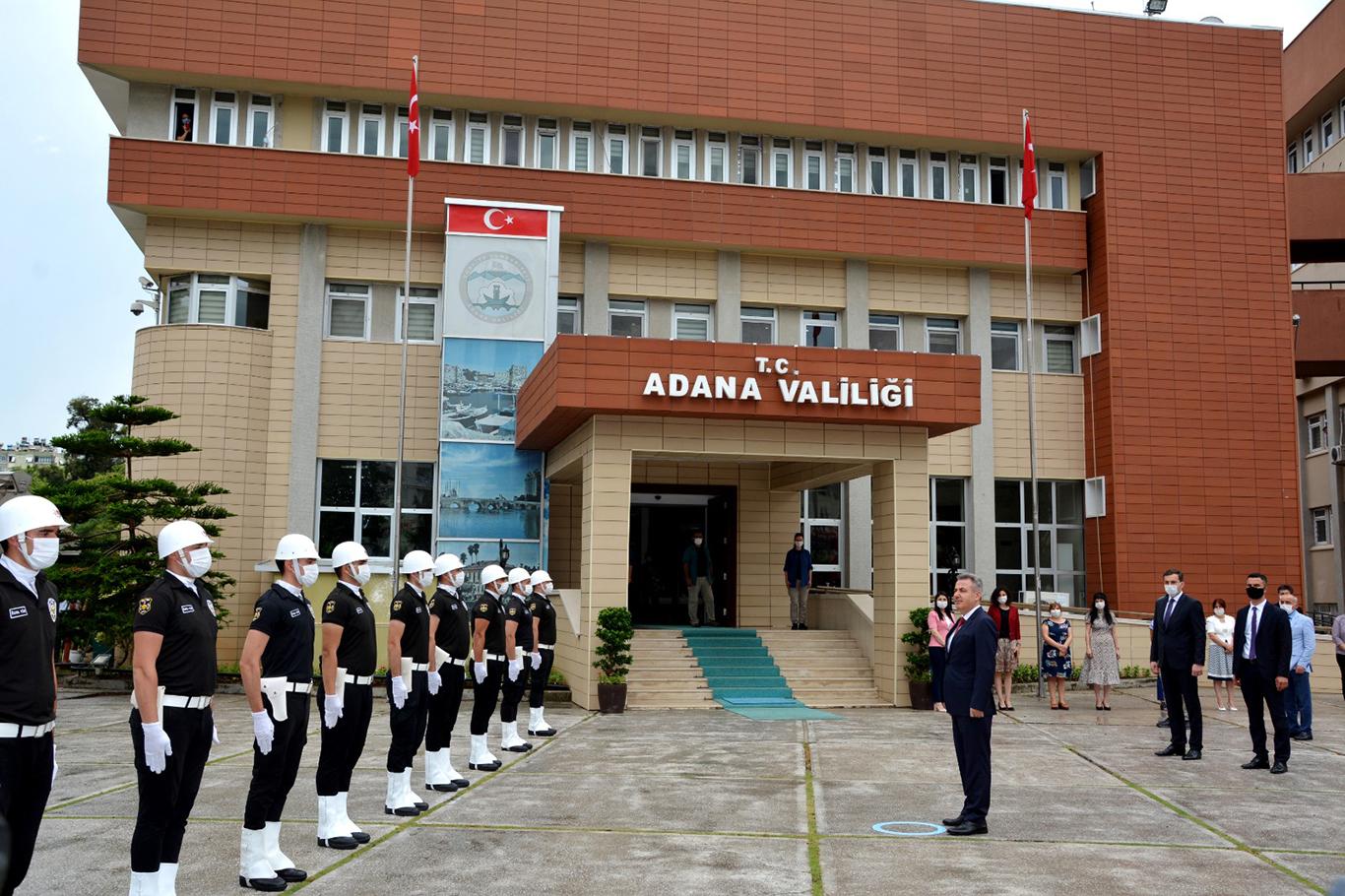 Adana Valisi Süleyman Elban göreve başladı Adana Valisi Süleyman Elban göreve başladı